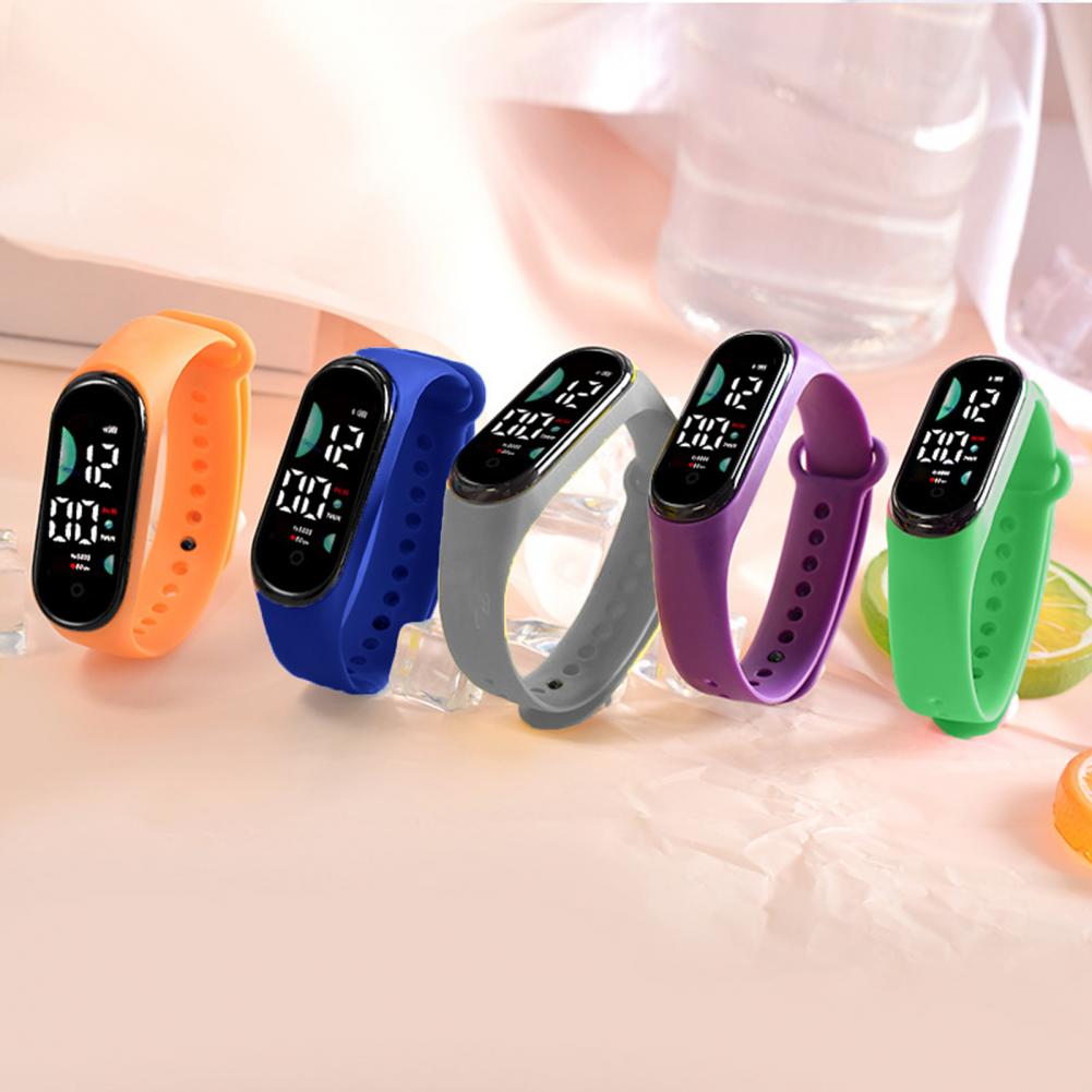 Smartwatch Watches For Kid Boy - جديد للأطفال Smartwatch 2026 1.9-INCH كاميرا