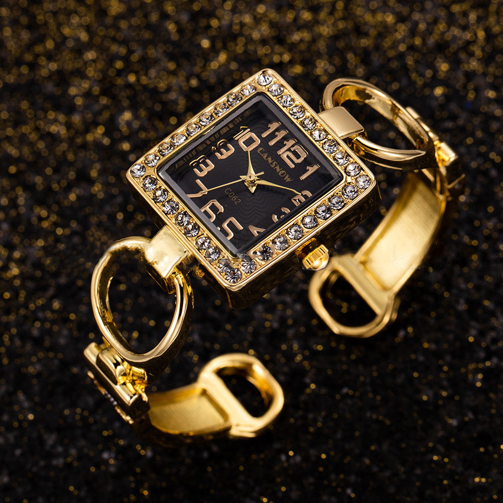 UTHAI W85 ساعات نسائية سوار مف - مراجعة Minimalist Thin Watch وسعره