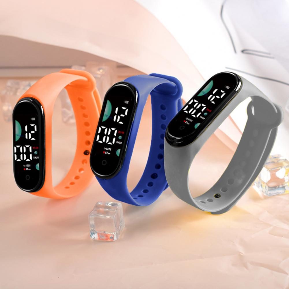 ساعة أطفال هدية عيد ميلاد للطف - مراجعة Smartwatch Watches For Kid Boy وسعره