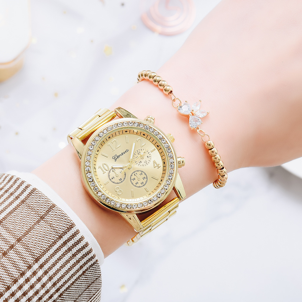 ساعة جينيفا كلاسيكية من الستان - مراجعة Minimalist Thin Watch وسعره