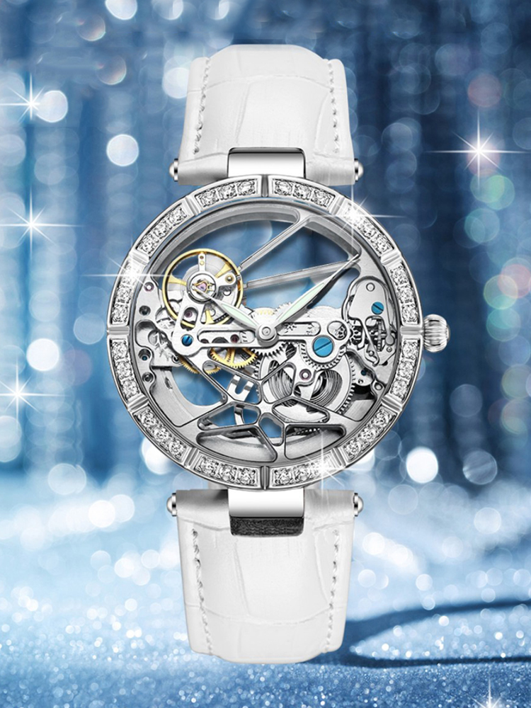 ساعات عصرية فاخرة بمينا فضي هي - مراجعة Skeleton Mechanical Watch وسعره